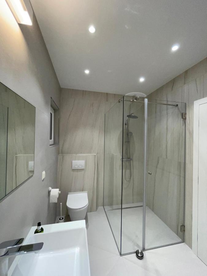 Apartment Rahat Лижнян Экстерьер фото